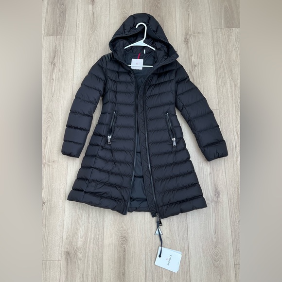 Moncler Talev Long Down Coat - Authentic NWT Size 0 - Picture 5 of 7